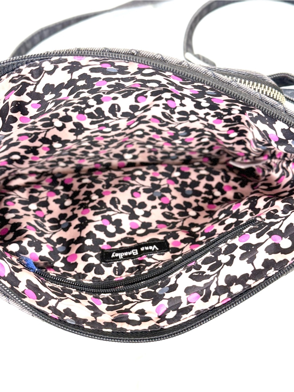 Vera Bradley Quilted Black Crossbody Bag - Picture 6 of 12